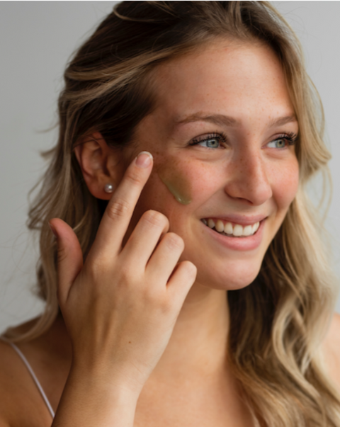 Exfoliant Enzymes de papaye et extrait thé vert | BKIND | Espace local