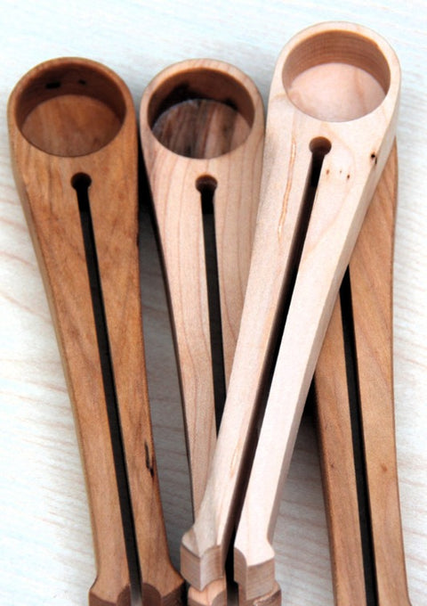 Cuillère et pince à café | Wild Pitch Designs | Espacelocal.co