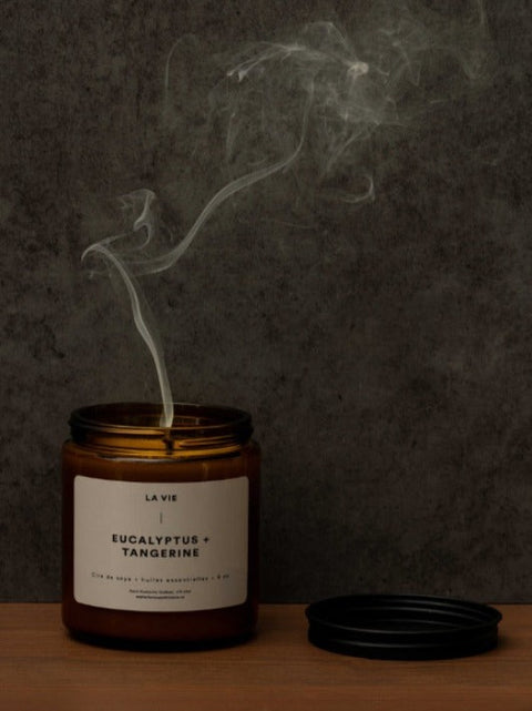 Bougie de soja eucalyptus tangerine - Atelier La Vie Apothicaire - Espace local