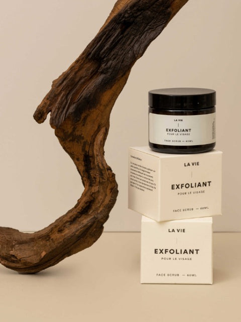 Exfoliant pour le visage aux huiles précieuses - Atelier La Vie Apothicaire - Espace local