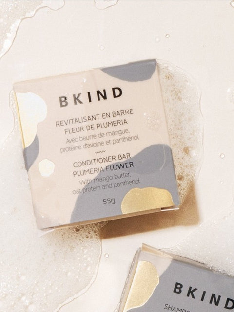Revitalisant en barre cheveux crépus, frisés plumeria | BKIND | Espace local